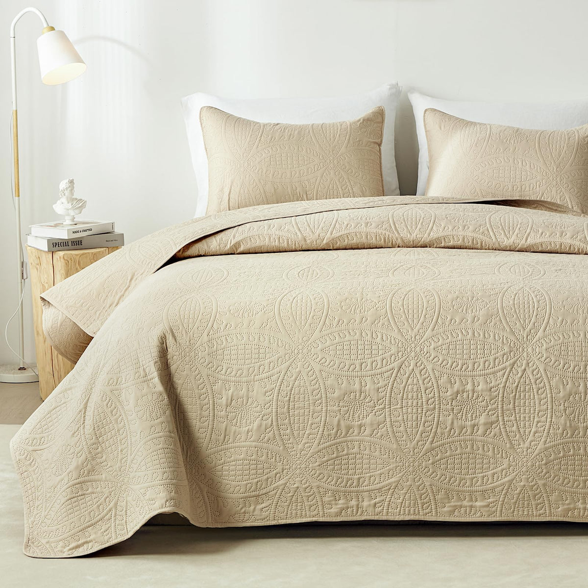 akkialla Queen Quilt Bedding Set,Olive Green Ultrasonic Full/Queen Quilt Set,Lightweight Soft Bedspread Coverlet,Modern Style Coin Pattern Bed Cover for All Seasons,3 Piece(1 Quilt,2 Pillow Shams)
