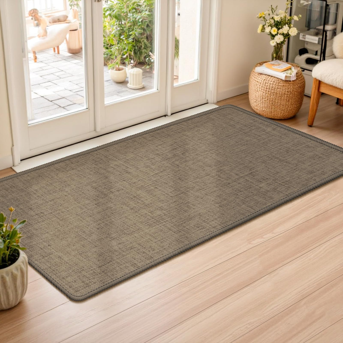 LEKEEPGO Ultra Thin Indoor Door Mat 17"x29", Non Slip Doormats, Grey